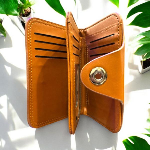 BMW's Trifold Men's Wallet (Spacious)